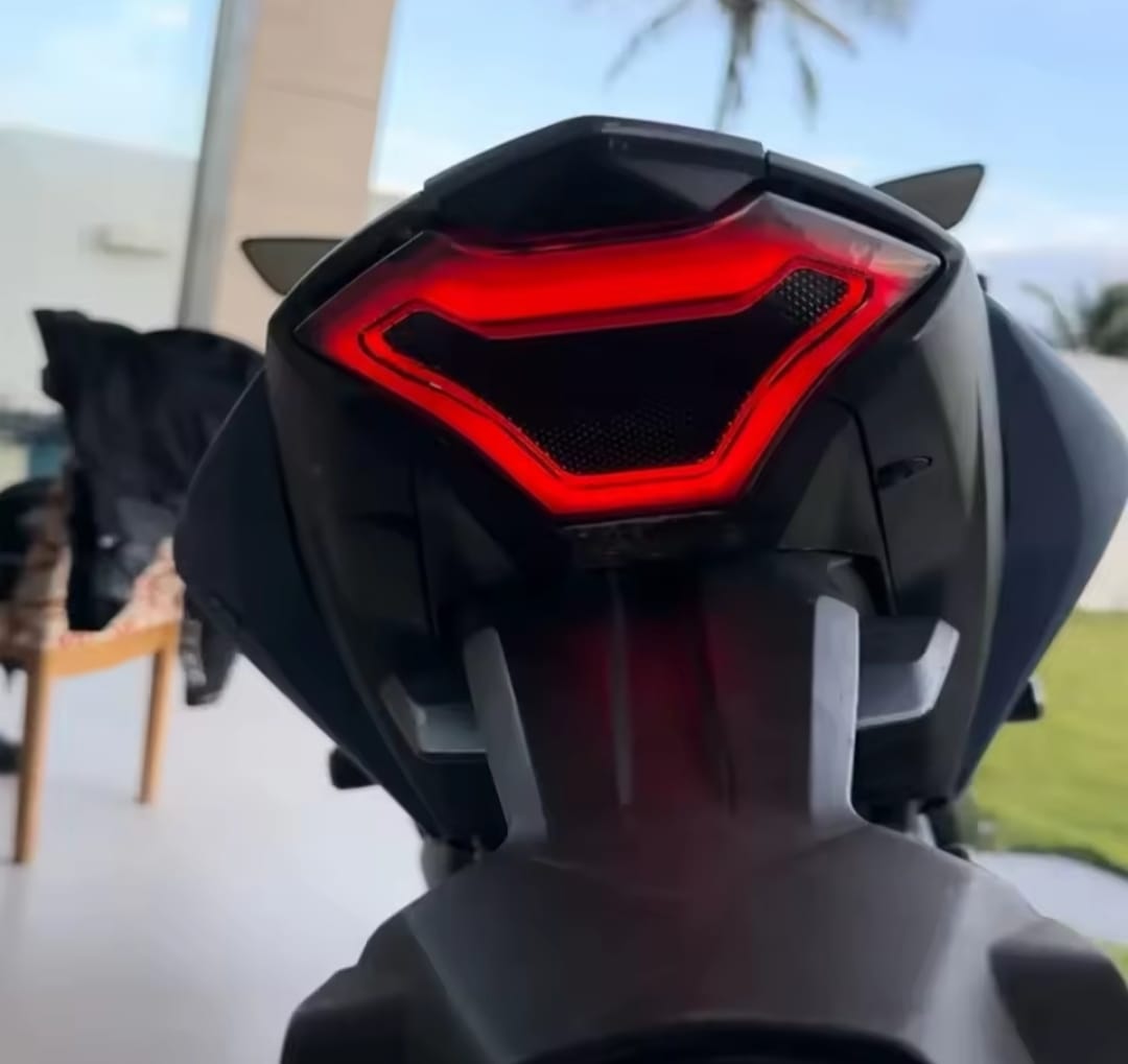 Feux Rouge MT07 (2014-2017)