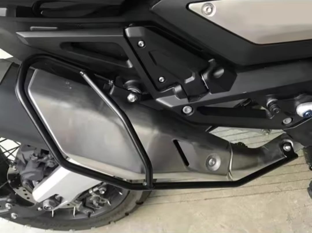 Protege Echappment XADV 750 ( 2017-2025)