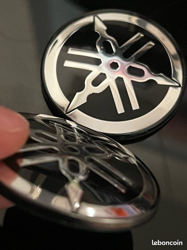 logo yamaha