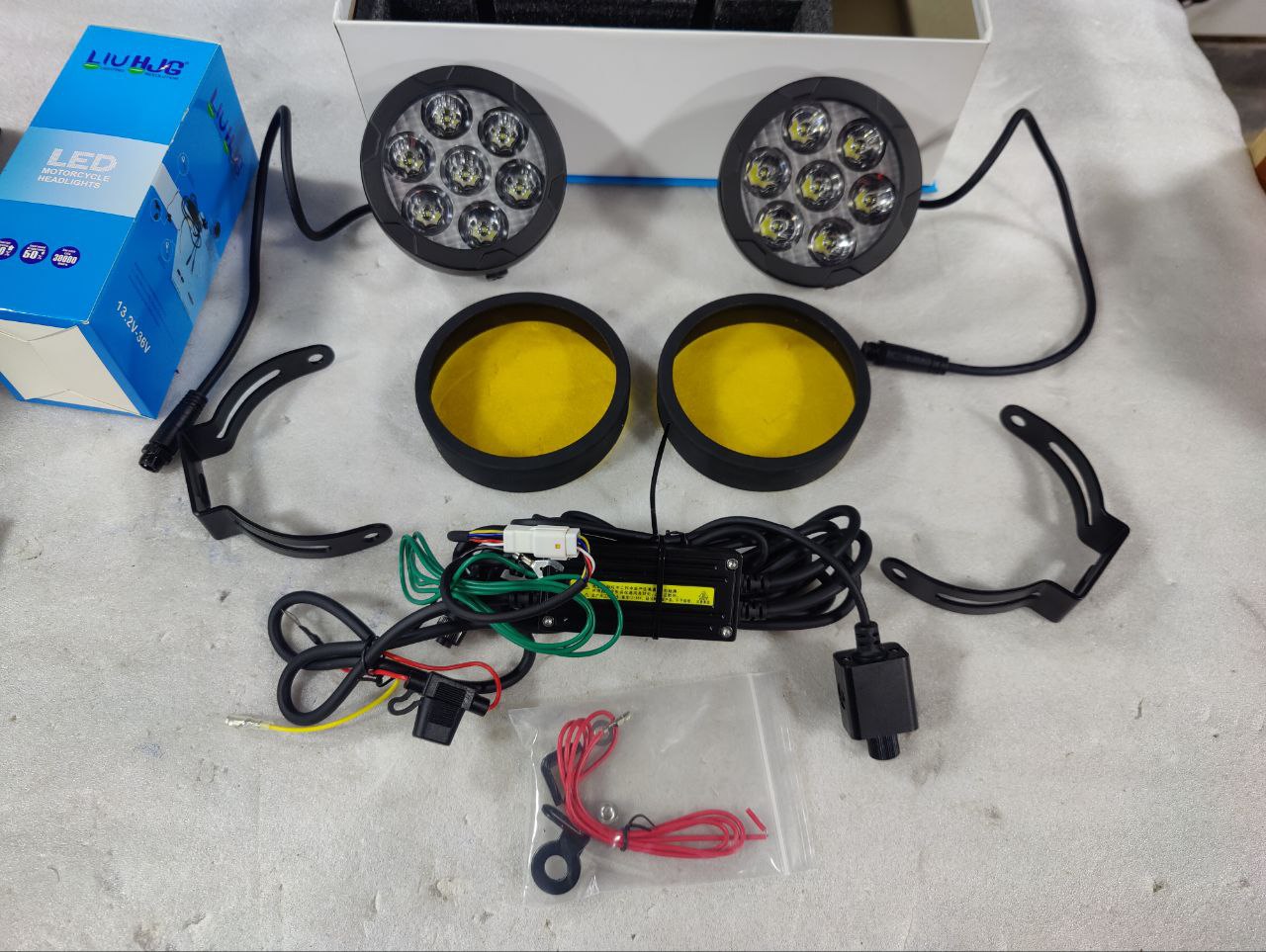 phare secour HJG 7 LED