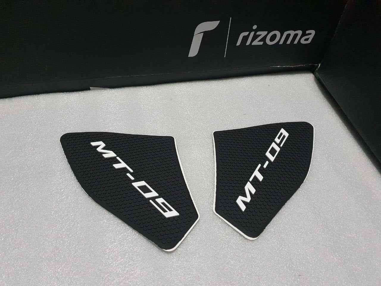 MT-09 FZ09 Pour YAMAHA MT09 FZ-09 2021-2024 MotocymunAccessrespiration Côté Carburant précieux Pad Protecteur Décalque Gaz Genou Grip Traction Autocollants