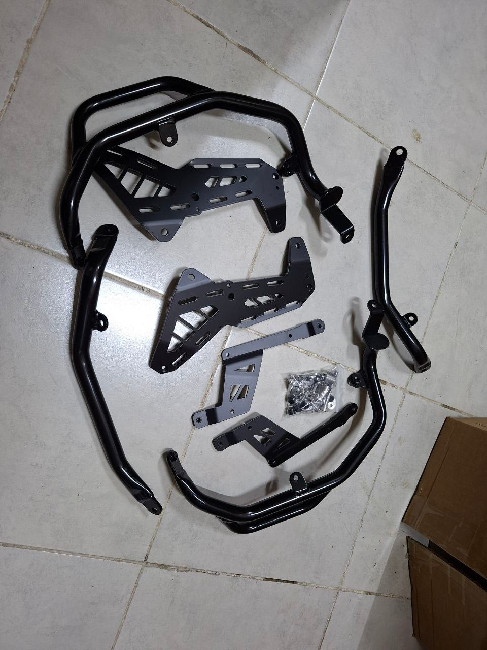 Crash bars BMW R1300GS / R1300GSA (2024–2025) – Protection moteur et cadre haute résistance, barres antichute robustes