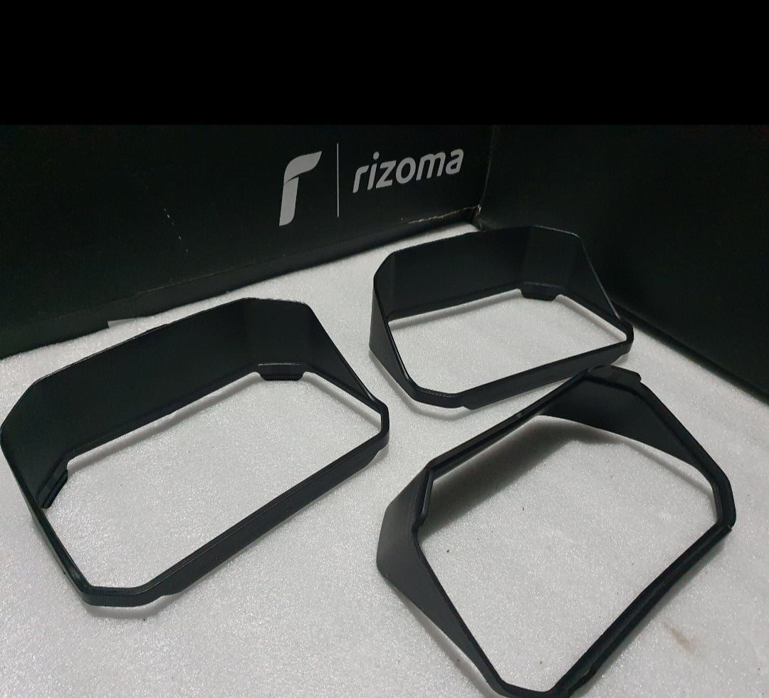 Pare-soleil et protection d'instrumentation pour BMW F900R/XR et S1000RR/XR